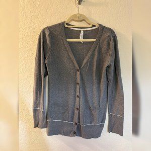 Aeropostale Heather Gray V-Neck Button Up Thin Knit Cardigan with Pockets